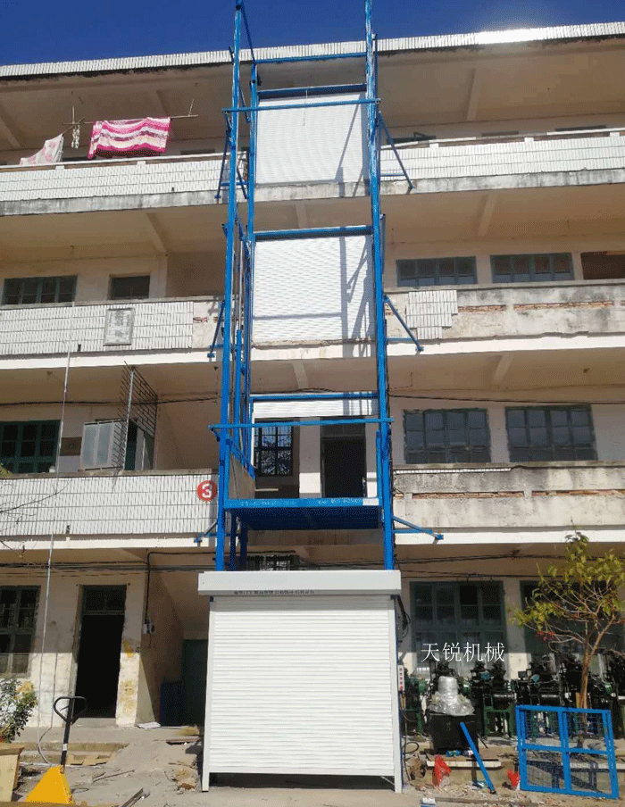 无锡室外升降货梯